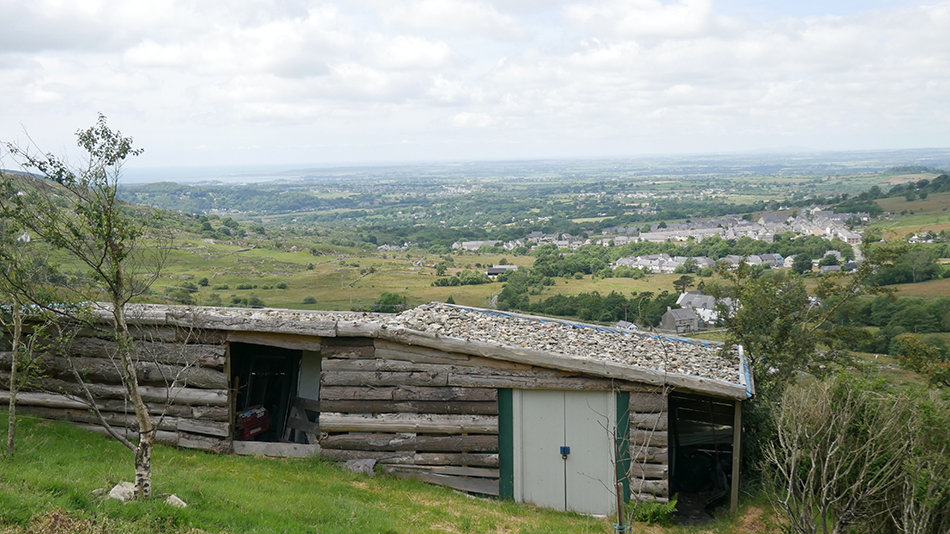 Deiniolen home looking out at Caernarfon.