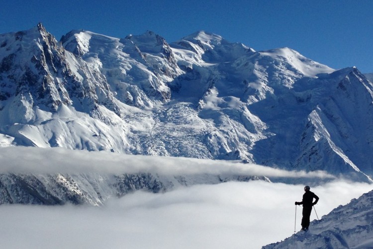 Chris Patient skiing in Chamonix (Mont Blanc, French Alps). Copyright: Anna Patient.