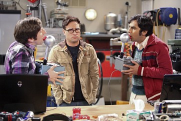 Leonard feels awkward when looking at Raj and Howard working out. Photo credit: The Big Bang Theory