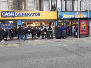 There were long queues as Albany Fish Bar sold chips for 5p