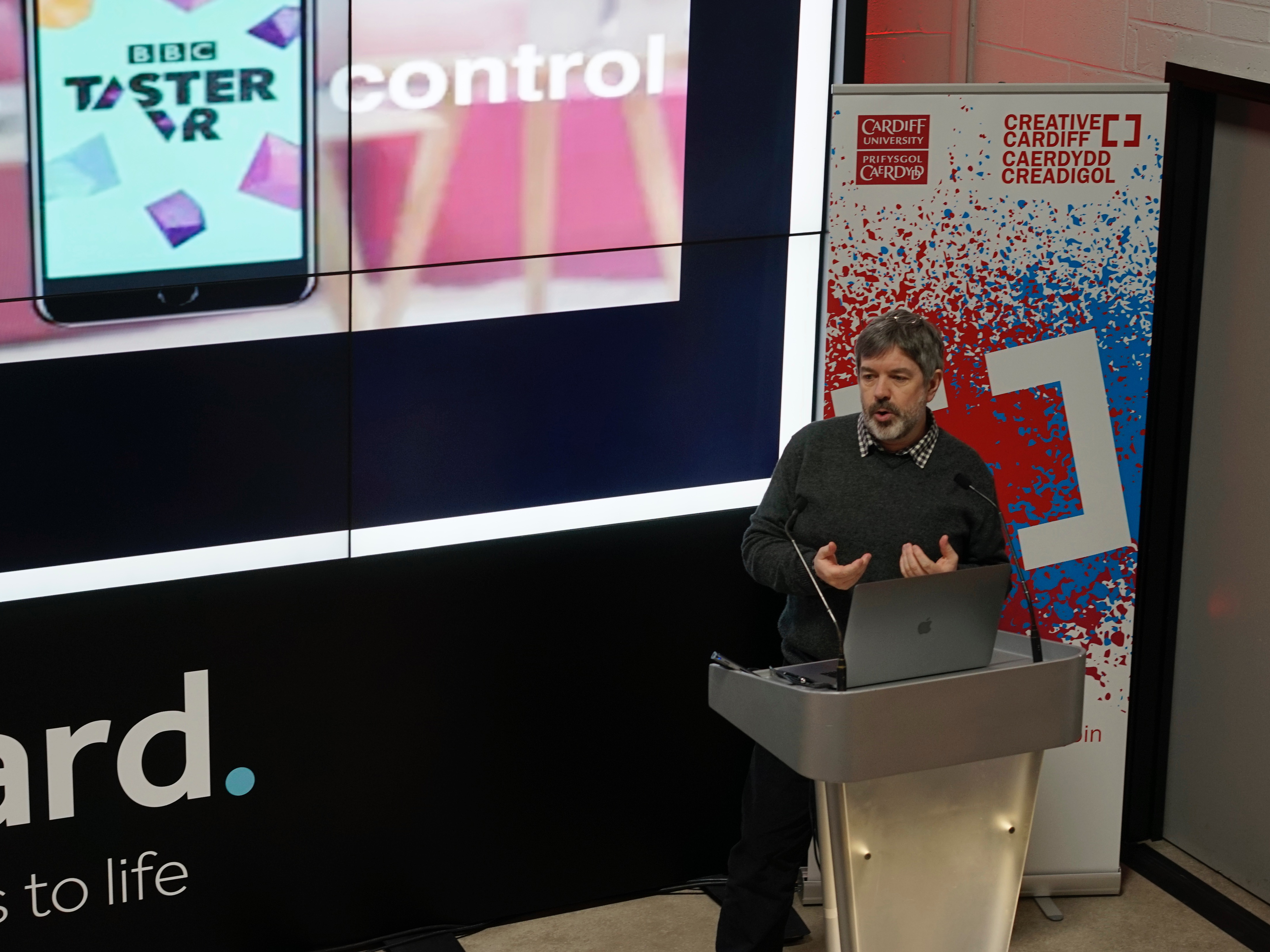 Robin Moor, head of innovation at BBC Wales, demonstrates BBC Taster. Photo: Creative Cardiff