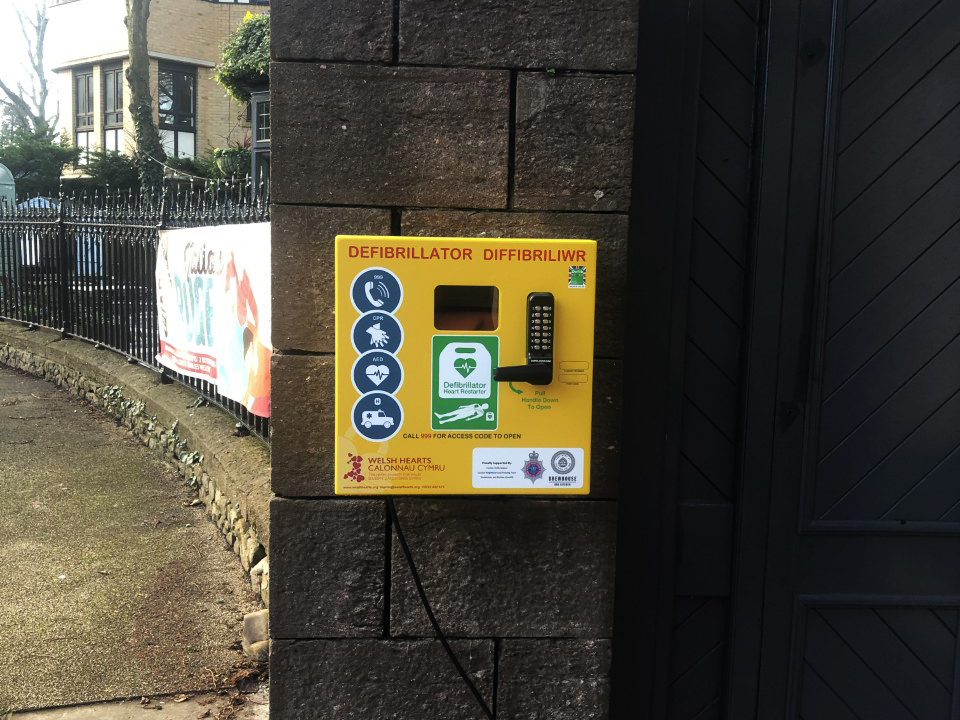 defib PS The Cardiffian